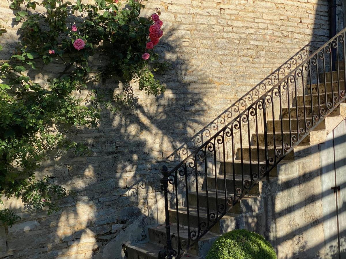 "Le Jardin" Chambre De Charme, Piscine A Meursault Exterior photo